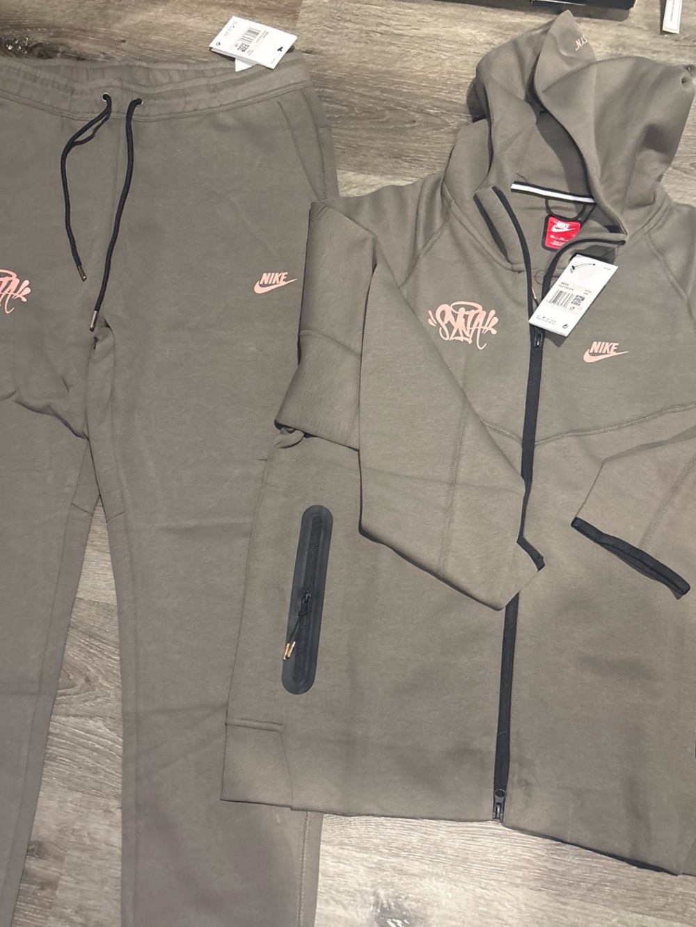 Nike Tech Central Cee